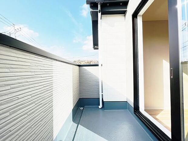 お洗濯ものを気持ち良く太陽の光で干せるのが嬉しいですね。