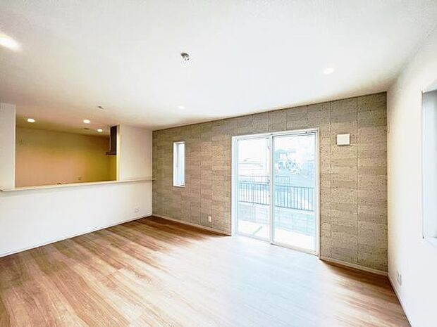 ご家族の温かい時間を演出するダイニングスペースです。