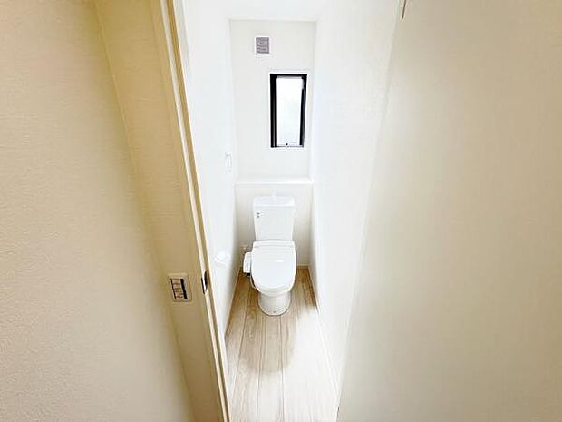 ほっと安らげるトイレ空間です。