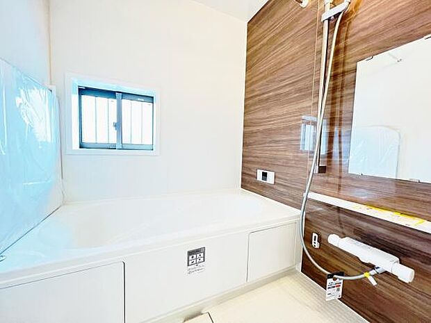 お風呂でほっとひといき。1日の疲れを癒しましょう。