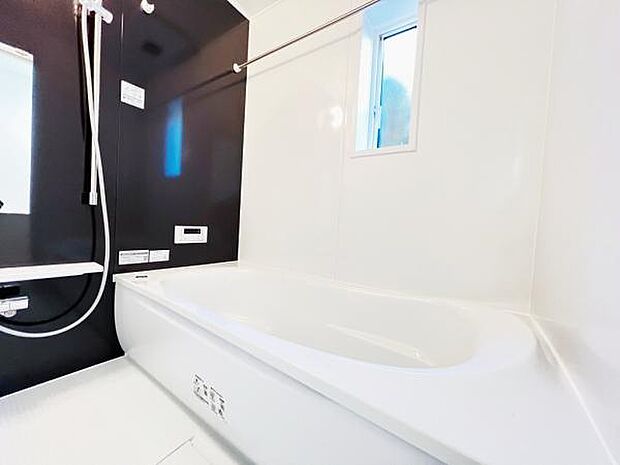 お風呂でほっとひといき。1日の疲れを癒しましょう。