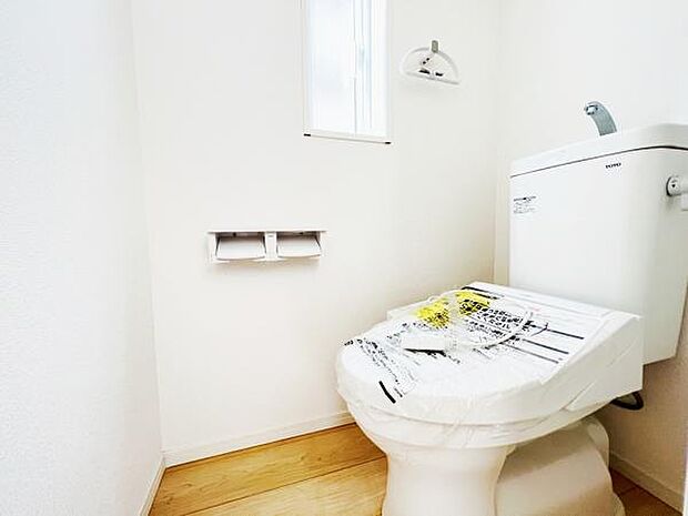 ほっと安らげるトイレ空間です。