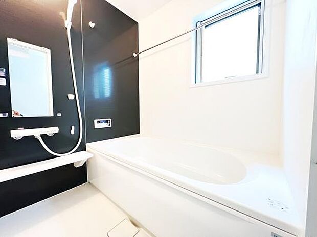 お風呂でほっとひといき。1日の疲れを癒しましょう。