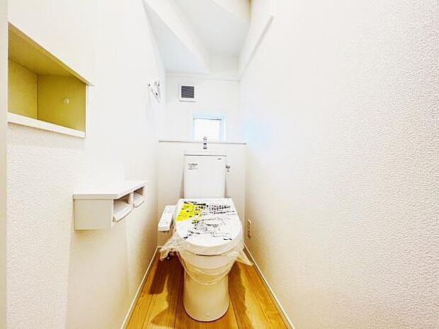 ほっと安らげるトイレ空間です。