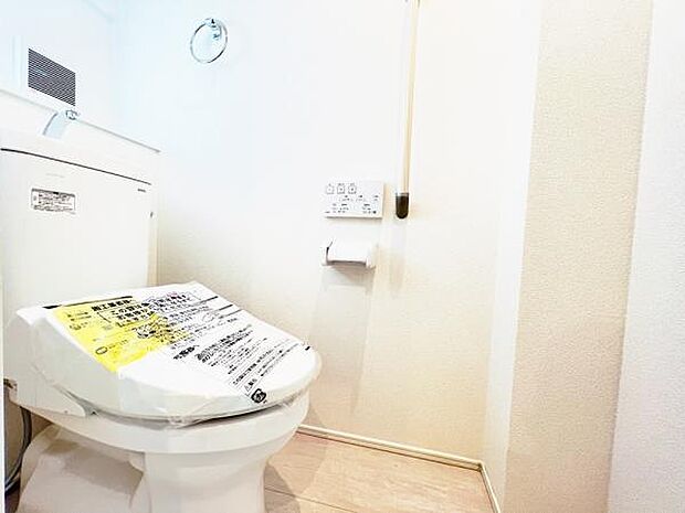 ほっと安らげるトイレ空間です。
