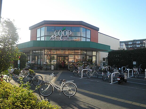 ユーコープ ミアクチーナ並木あおば店まで約720m（徒歩9分）