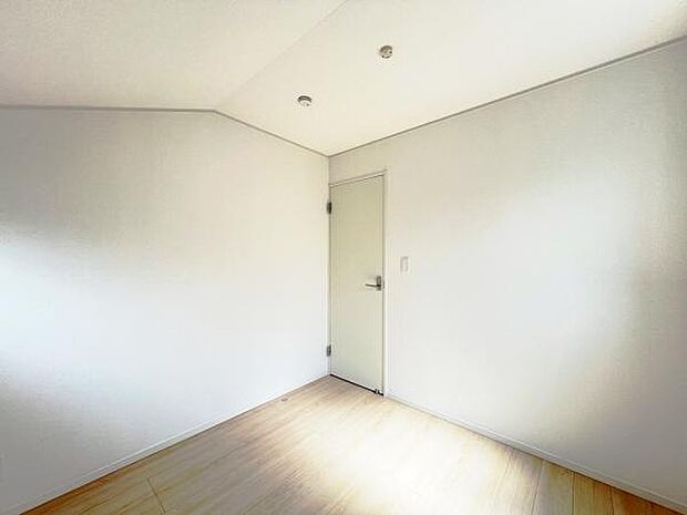 子供部屋や趣味の部屋など用途に合わせてお使いいただけます。