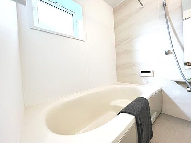 お風呂でほっとひといき。1日の疲れを癒しましょう。