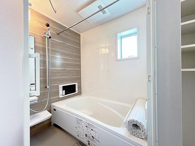 お風呂でほっとひといき。1日の疲れを癒しましょう。