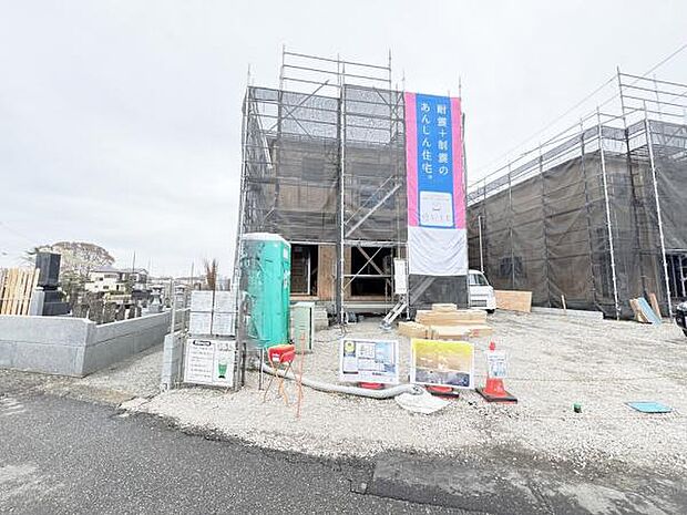 一生懸命建築中です。完成が楽しみですね。