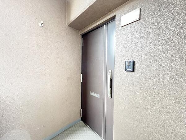 いつも気持ちよくご家族を迎えられる玄関です。
