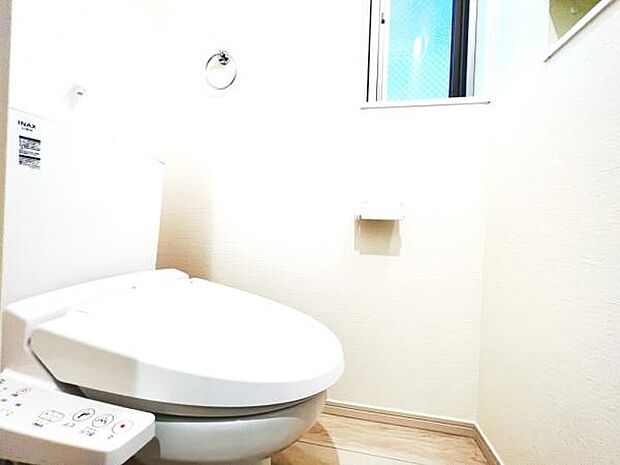 ほっと安らげるトイレ空間です。