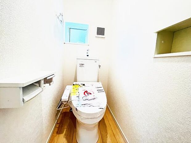 ほっと安らげるトイレ空間です。