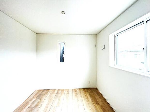 子供部屋や趣味の部屋など用途に合わせてお使いいただけます。