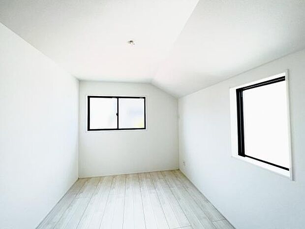 子供部屋にもちょうど良い大きさのお部屋です。
