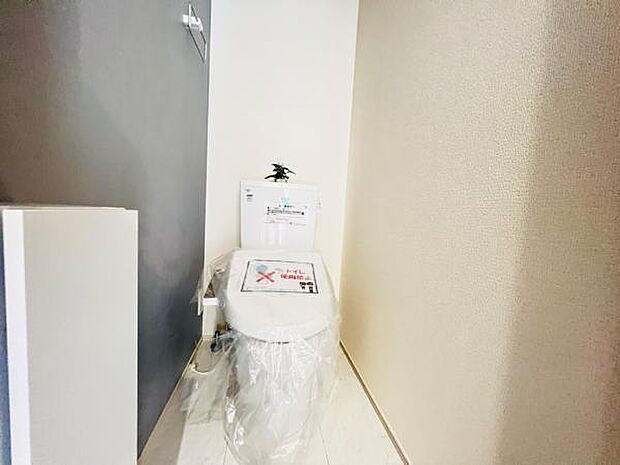 ほっと安らげるトイレ空間です。