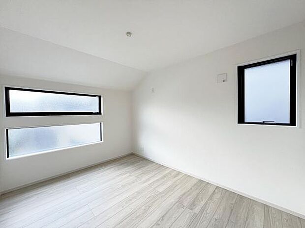 子供部屋にもちょうど良い大きさのお部屋です。