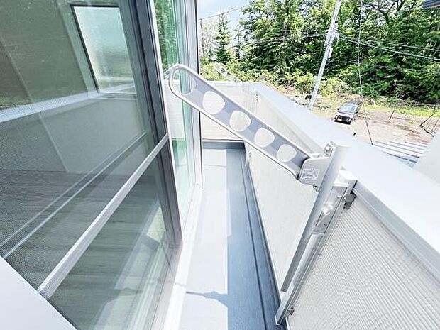 お洗濯ものを気持ち良く太陽の光で干せるのが嬉しいですね。