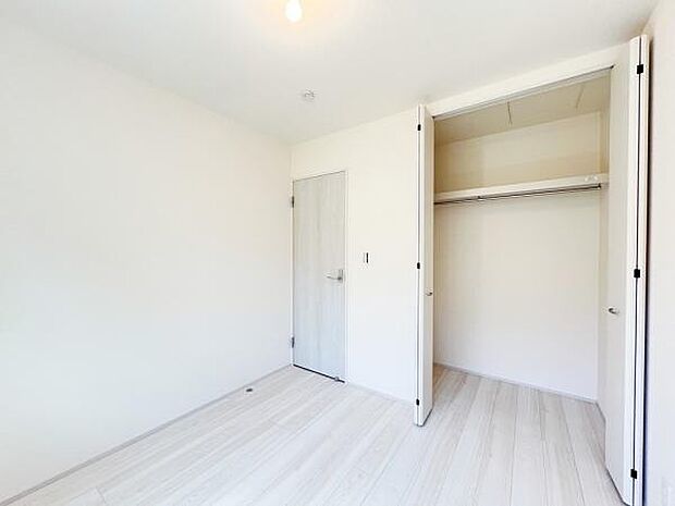 子供部屋や趣味の部屋など用途に合わせてお使いいただけます。