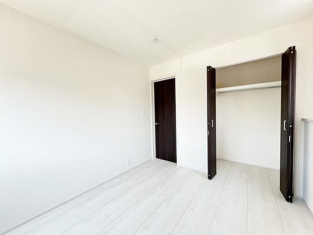 子供部屋や趣味の部屋など用途に合わせてお使いいただけます。