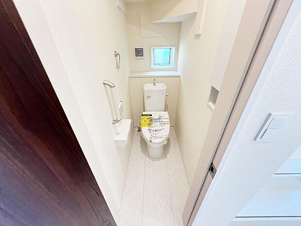ほっと安らげるトイレ空間です。