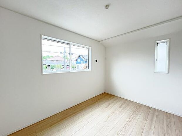 子供部屋にもちょうど良い大きさのお部屋です。