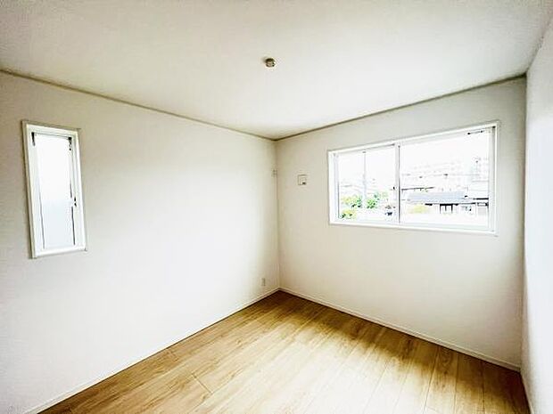 子供部屋にもちょうど良い大きさのお部屋です。