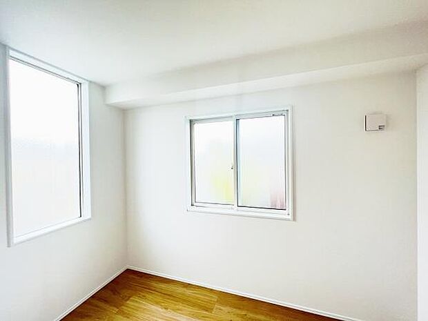 子供部屋にもちょうど良い大きさのお部屋です。