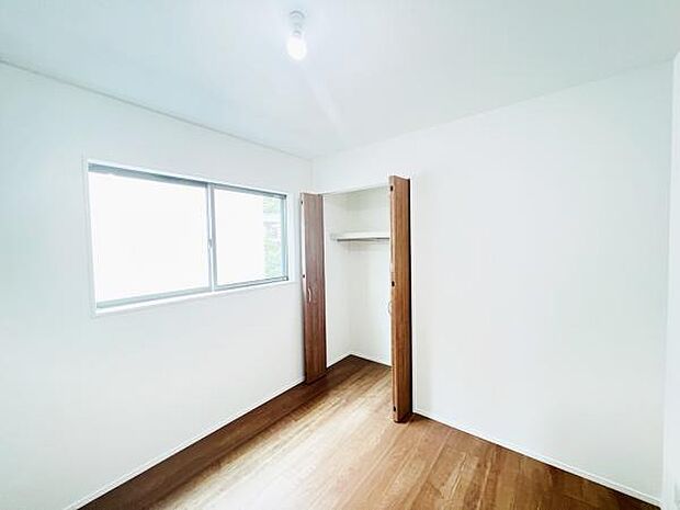 子供部屋や趣味の部屋など用途に合わせてお使いいただけます。