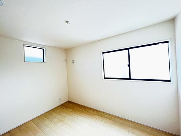 子供部屋にもちょうど良い大きさのお部屋です。