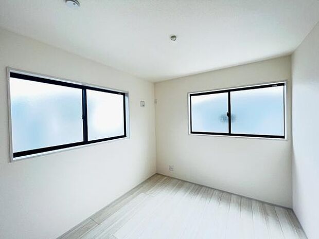 子供部屋にもちょうど良い大きさのお部屋です。