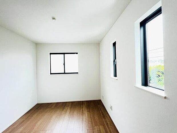 子供部屋にもちょうど良い大きさのお部屋です。