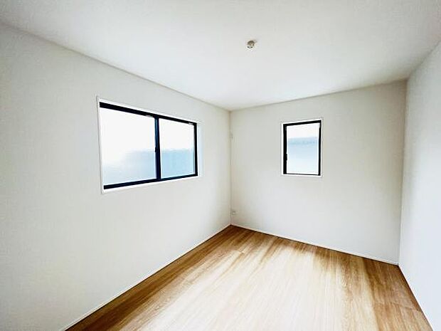 子供部屋にもちょうど良い大きさのお部屋です。
