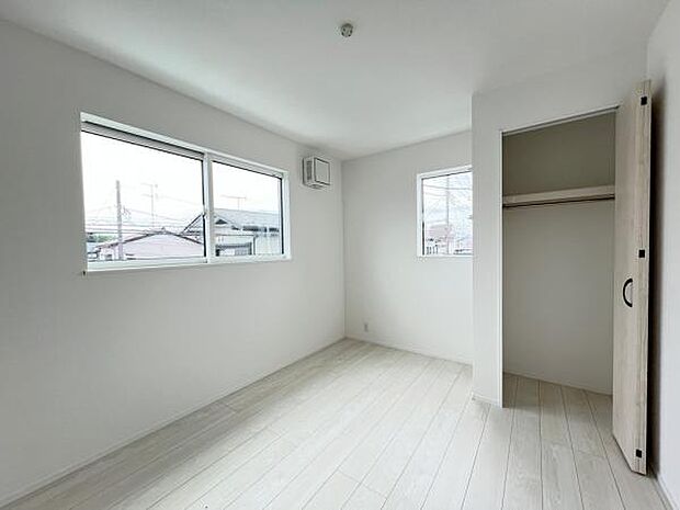 子供部屋にもちょうど良い大きさのお部屋です。