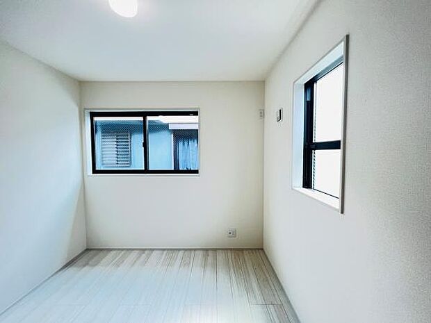 子供部屋にもちょうど良い大きさのお部屋です。