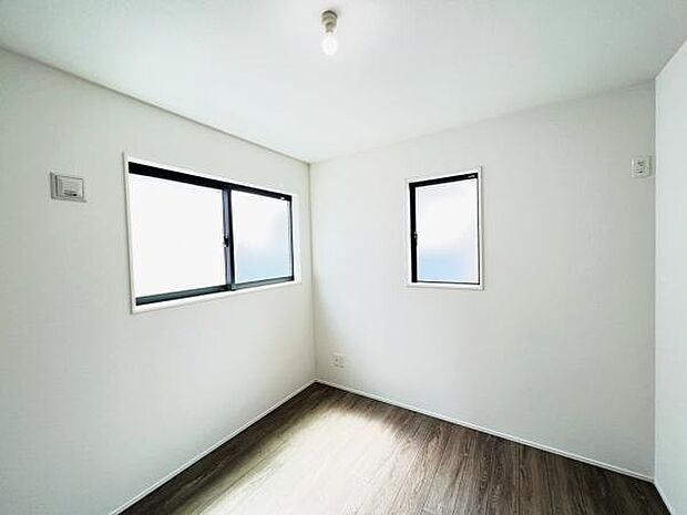 子供部屋や趣味の部屋など用途に合わせてお使いいただけます。