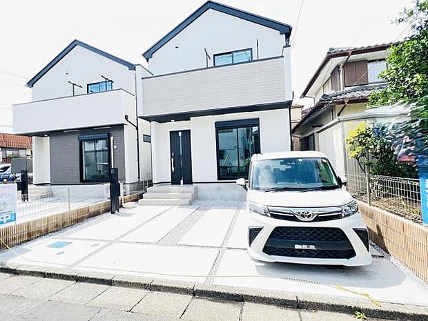 駐車場ももちろん完備しておりますのでお車所有の方にも心強いです。
