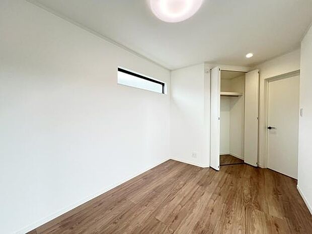 子供部屋や趣味の部屋など用途に合わせてお使いいただけます。