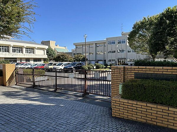 相模原市立中央小学校まで約290m（徒歩4分）