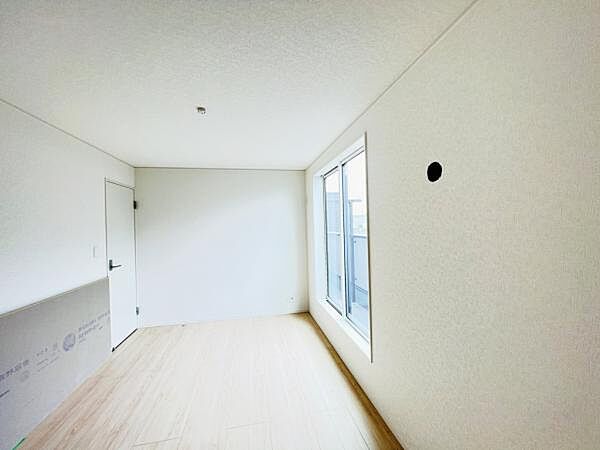 寝室にもご利用いただける居室スペースです。