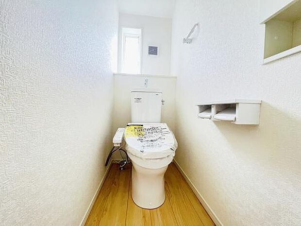 ほっと安らげるトイレ空間です。