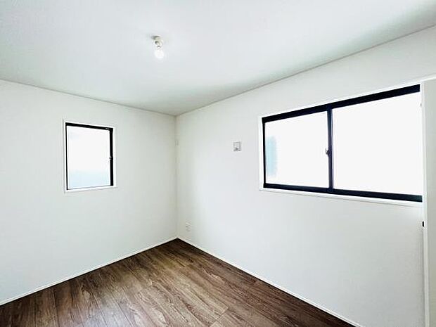 子供部屋にもちょうど良い大きさのお部屋です。
