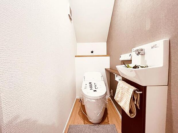 ほっと安らげるトイレ空間です。