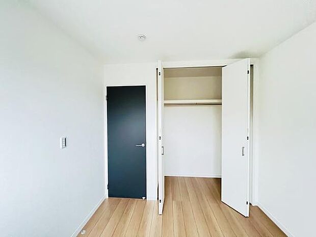 子供部屋にもちょうど良い大きさのお部屋です。