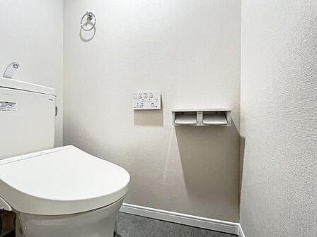 ほっと安らげるトイレ空間です。