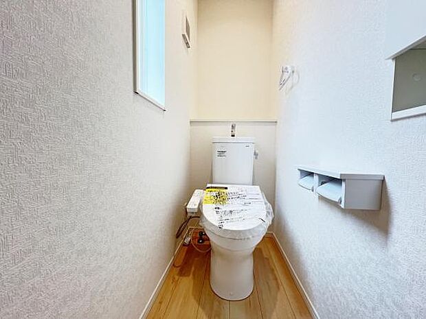 ほっと安らげるトイレ空間です。