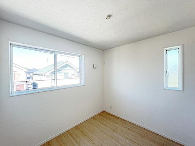子供部屋にもちょうど良い大きさのお部屋です。