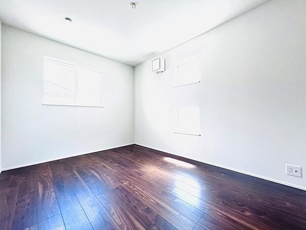 子供部屋にもちょうど良い大きさのお部屋です。