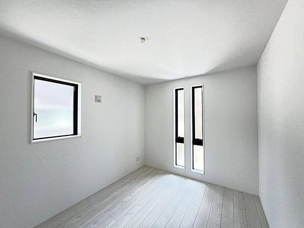 子供部屋にもちょうど良い大きさのお部屋です。