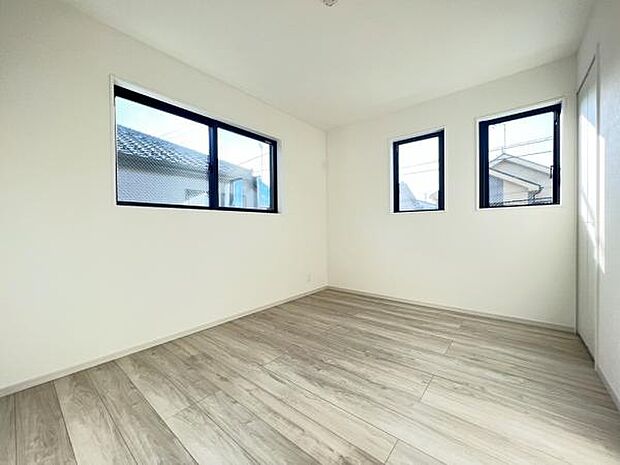 子供部屋にもちょうど良い大きさのお部屋です。